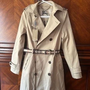 Burberry Trench/Raincoat New with tags